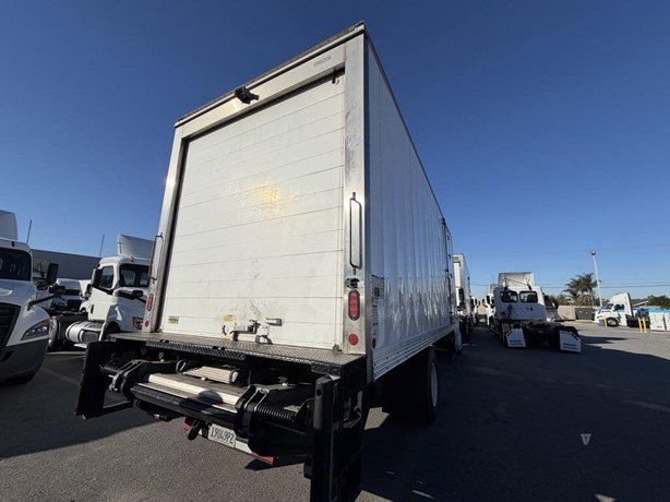 2019 Freightliner Business Class Refrigerated Truck for sale — view 5
