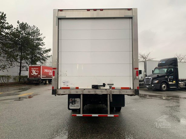 2017 Freightliner Business Class Refrigerated Truck for sale — view 5