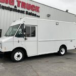 2014 Freightliner MT45 Van - Step for sale — view 2
