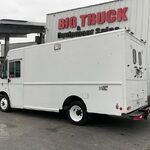 2014 Freightliner MT45 Van - Step for sale — view 4