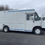 2008 Freightliner MT45 Van - Step for sale — view 4