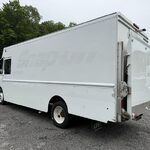 2011 Freightliner MT45 Van - Step for sale — view 5