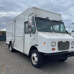 2017 Freightliner MT55 Van - Step for sale — view 3