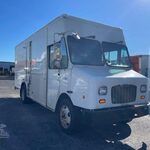 2017 Freightliner MT55 Van - Step for sale — view 3