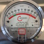 G. BRIEM Messtechnik Differenzdruckanzeiger, vertikal kalibriert Laboratory Equipment for sale — view 2