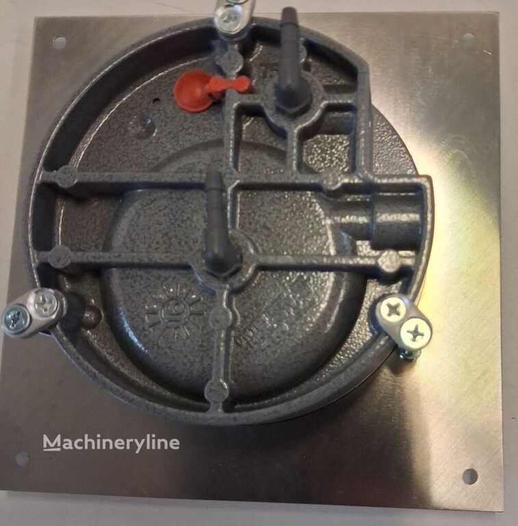 G. BRIEM Messtechnik Differenzdruckanzeiger, vertikal kalibriert Laboratory Equipment for sale — view 3