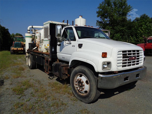 2000 GMC Topkick C6500 Sewer Truck for sale — view 4