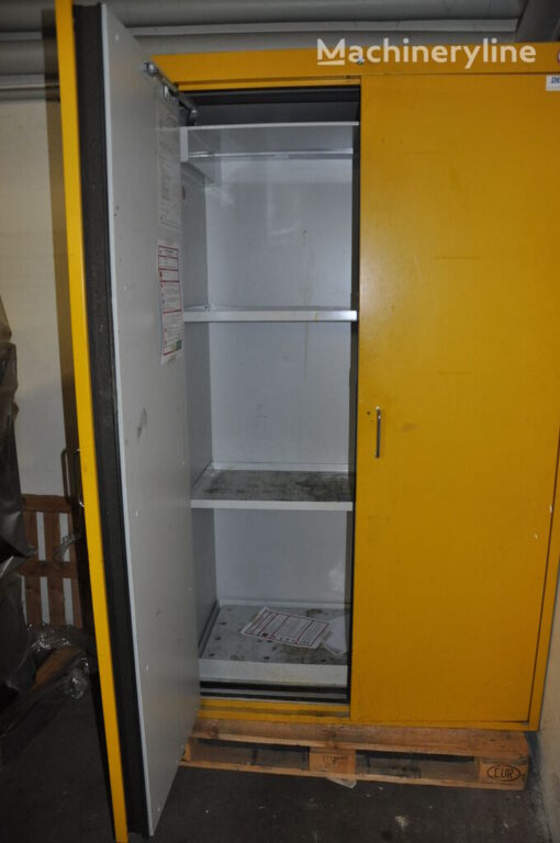 Genios hazardous materials cabinet / safety cabinet / fire prote Laboratory Equipment for sale