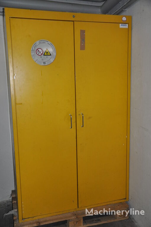 Genios hazardous materials cabinet / safety cabinet / fire prote Laboratory Equipment for sale — view 4