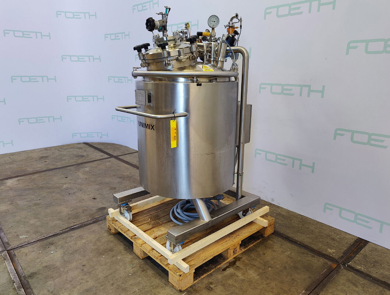 Haagen & Rinau 300 Ltr Tank Container for sale — view 4