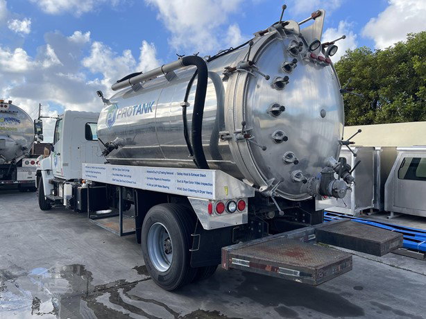 2013 Hino 338 Sewer Truck for sale — view 3