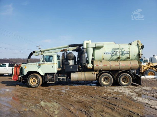 2000 International 2674SF Sewer Truck for sale
