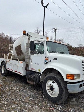 1995 International 4700 Sewer Truck for sale — view 2