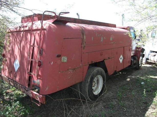 1991 International 4900 Tanker Truck - Fuel for sale — view 3