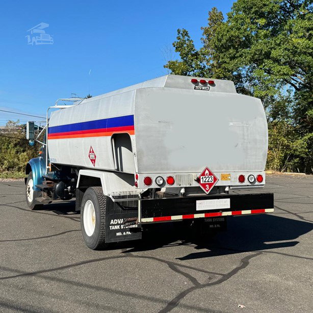 2000 International 4900 Tanker Truck - Fuel for sale — view 5