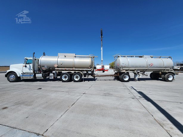 2011 International 9900 Tanker Truck - Fuel for sale — view 2
