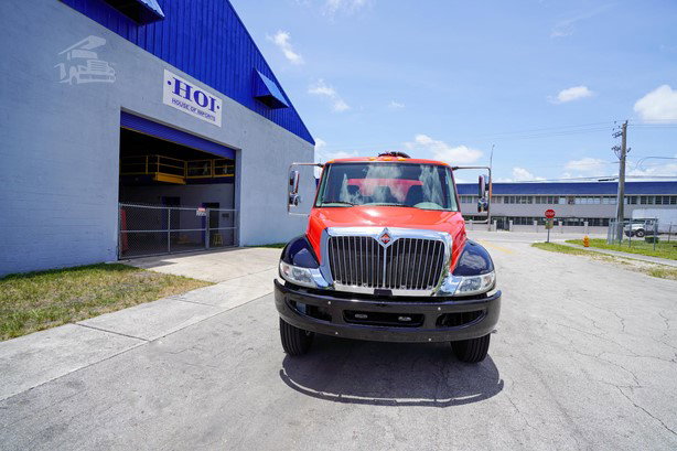 2019 International Durastar 4300 Sewer Truck for sale — view 2
