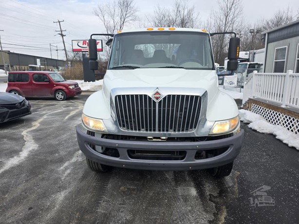 2019 International Durastar 4300 Box Truck for sale — view 2