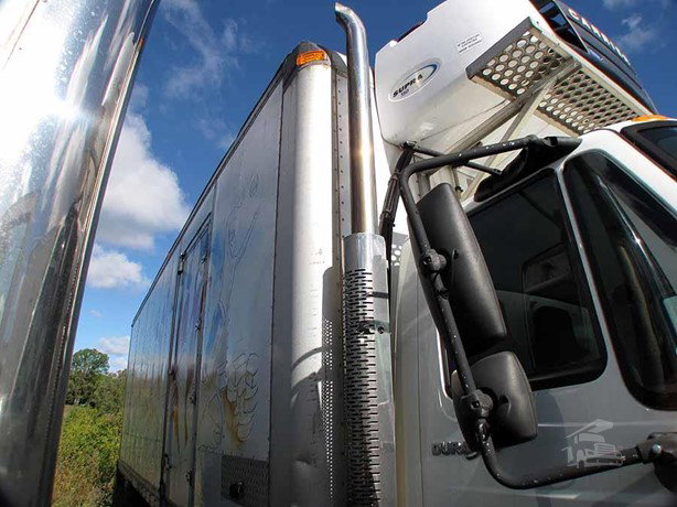 2009 International Durastar 4300 Refrigerated Truck for sale — view 3