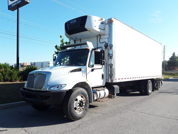 2018 International Durastar 4300 Refrigerated Truck for sale — view 3