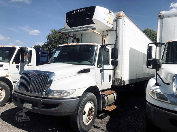 2018 International Durastar 4300 Refrigerated Truck for sale — view 4