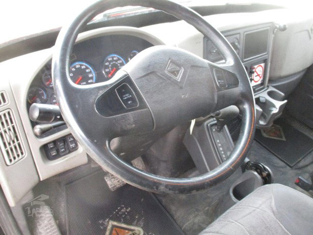 2015 International Durastar 4300 Refrigerated Truck for sale — view 4