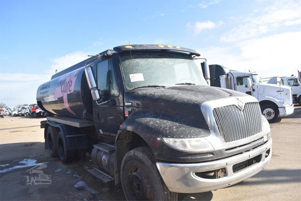 2008 International Durastar 4400 Sewer Truck for sale — view 2
