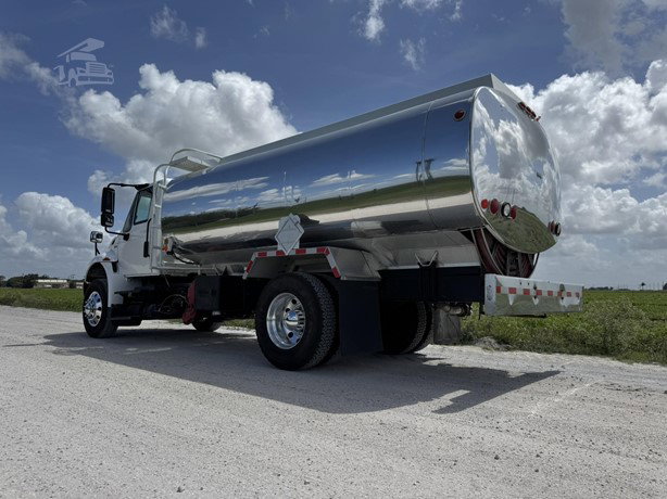 2014 International Durastar 4400 Tanker Truck - Fuel for sale — view 3