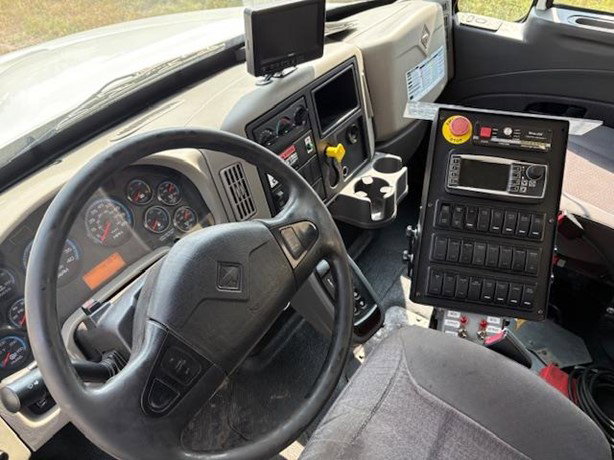 2017 International Durastar 4400 Sewer Truck for sale — view 4