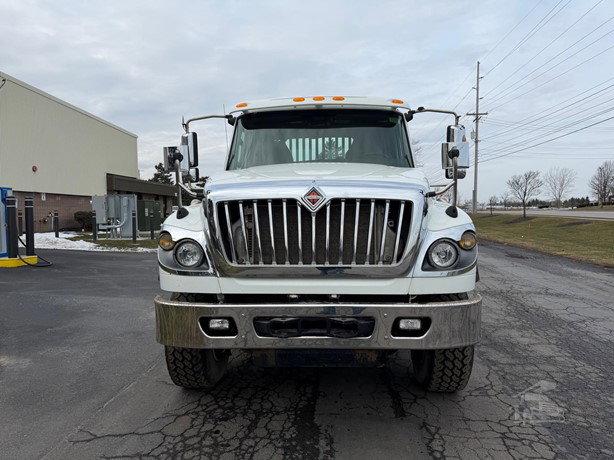 2019 International HV Tow Truck for sale — view 2
