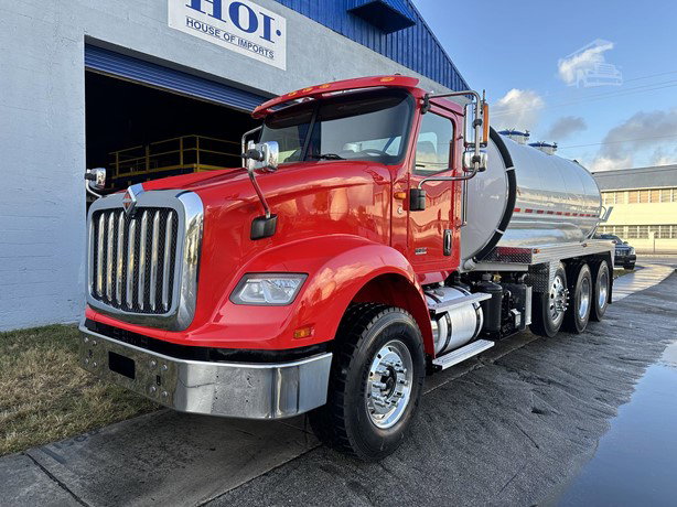 2018 International HX Sewer Truck for sale — view 2