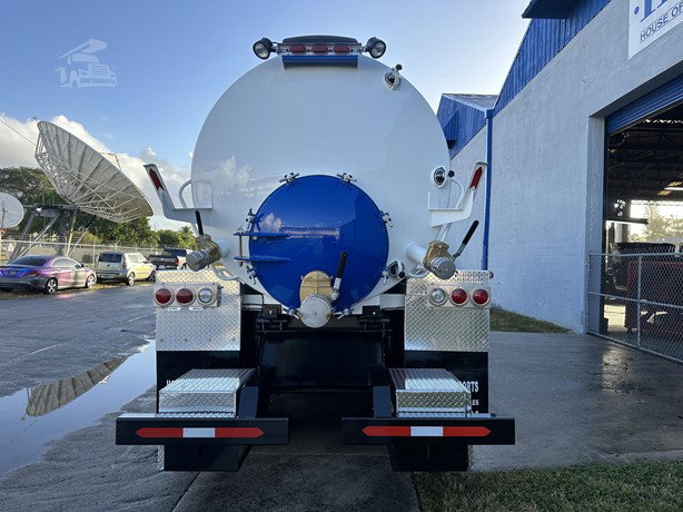 2018 International HX Sewer Truck for sale — view 5
