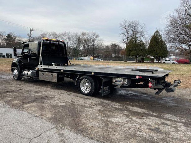 2025 International MV Tow Truck for sale — view 3