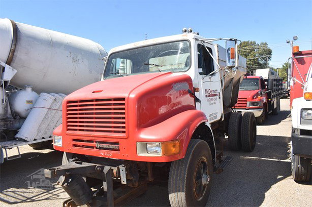 1990 International Workstar 7000 Pick Up Truck for sale