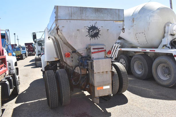 1990 International Workstar 7000 Pick Up Truck for sale — view 3