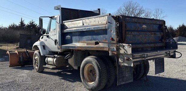 2005 International Workstar 7300 Pick Up Truck for sale — view 3