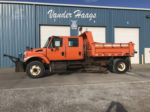 2007 International Workstar 7300 Pick Up Truck for sale — view 4