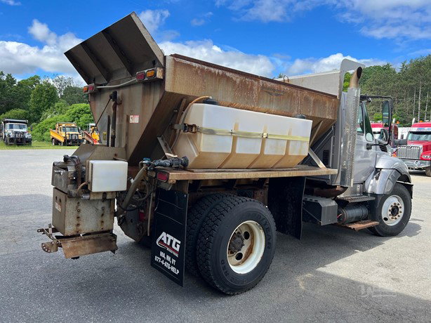 2009 International Workstar 7400 Pick Up Truck for sale — view 4