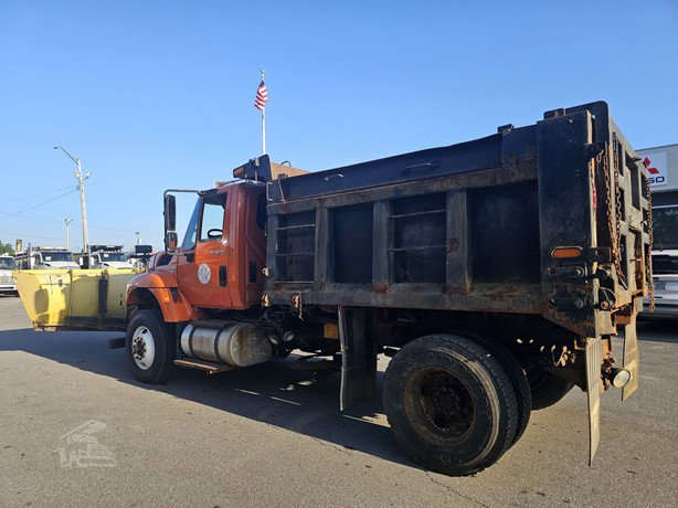 2009 International Workstar 7400 Pick Up Truck for sale — view 4