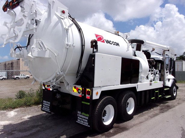 2004 International Workstar 7400 Sewer Truck for sale — view 5