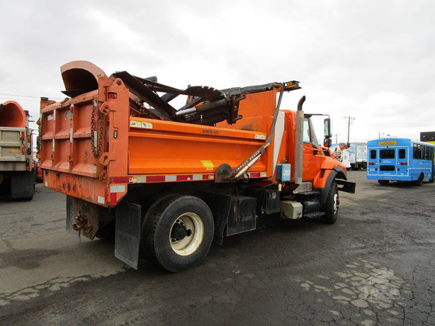 2013 International Workstar 7400 Pick Up Truck for sale — view 5