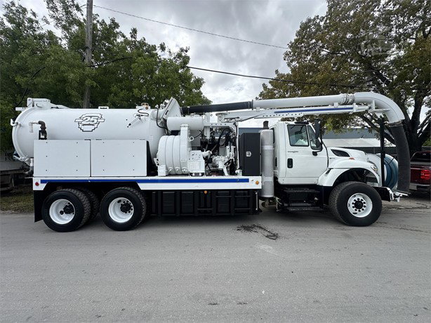 2012 International Workstar 7500 Sewer Truck for sale — view 2