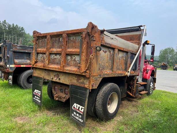 2012 International Workstar 7500 Pick Up Truck for sale — view 3