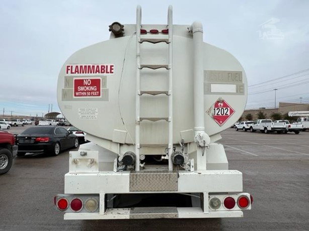 2008 International Workstar 7500 Tanker Truck - Fuel for sale — view 4