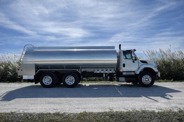 2010 International Workstar 7500 Tanker Truck - Fuel for sale — view 5
