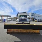 2013 International Workstar 7600 Pick Up Truck for sale — view 2
