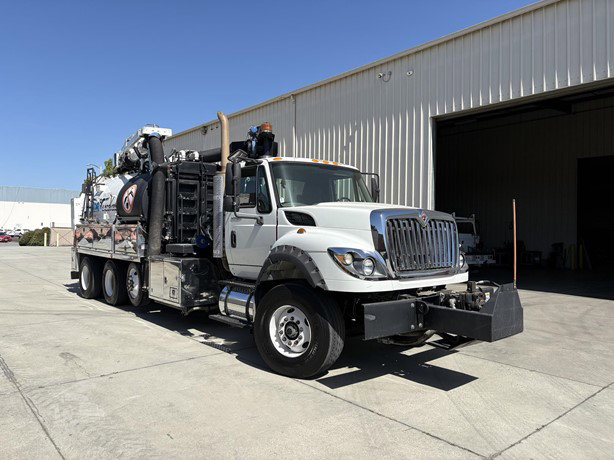 2013 International Workstar 7600 Sewer Truck for sale — view 2