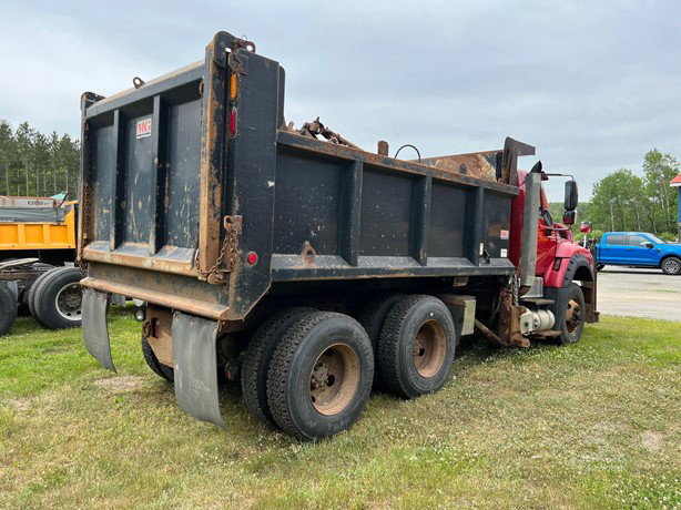 2013 International Workstar 7600 Pick Up Truck for sale — view 3