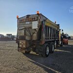 2015 International Workstar 7600 Pick Up Truck for sale — view 4