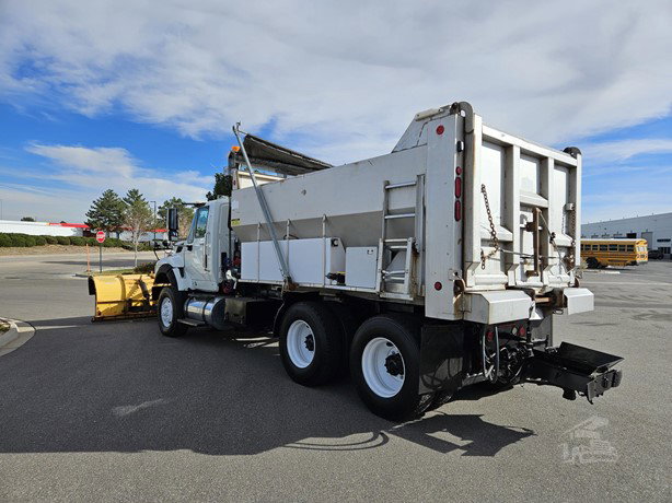 2013 International Workstar 7600 Pick Up Truck for sale — view 4